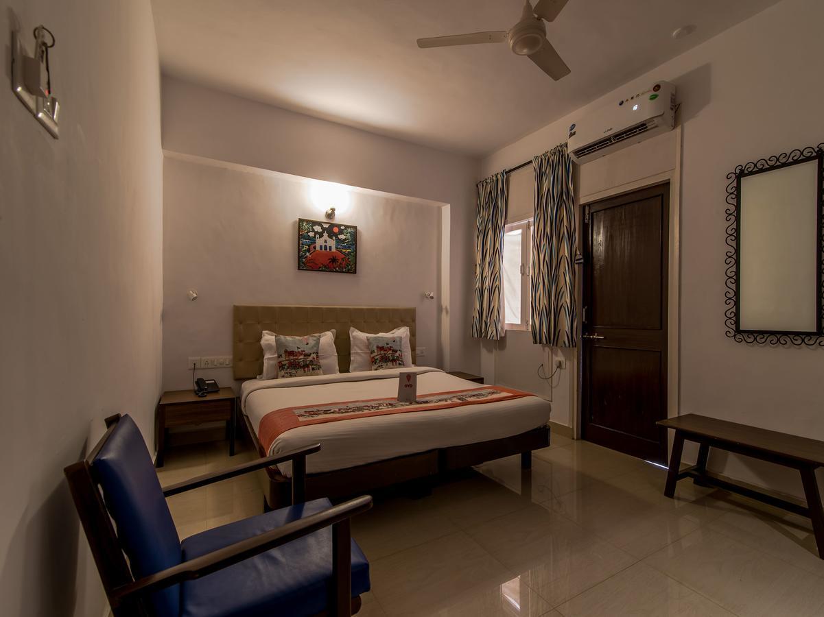 Oyo 10241 Hotel Mayfair Goa Buitenkant foto