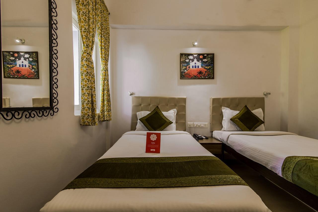 Oyo 10241 Hotel Mayfair Goa Buitenkant foto