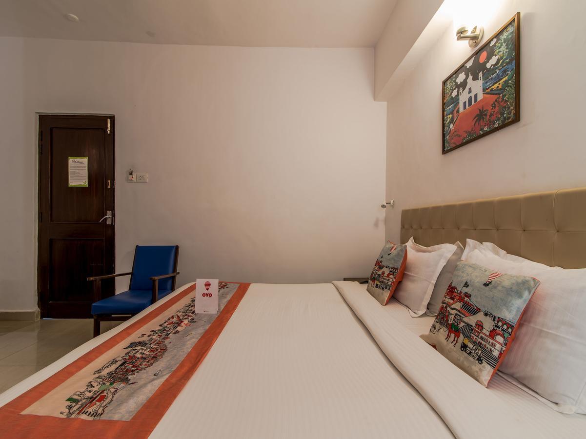 Oyo 10241 Hotel Mayfair Goa Buitenkant foto
