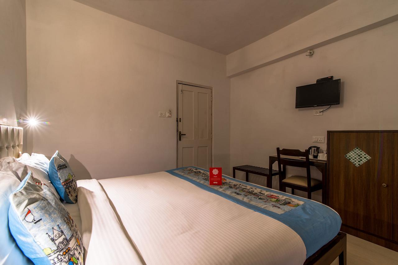 Oyo 10241 Hotel Mayfair Goa Buitenkant foto