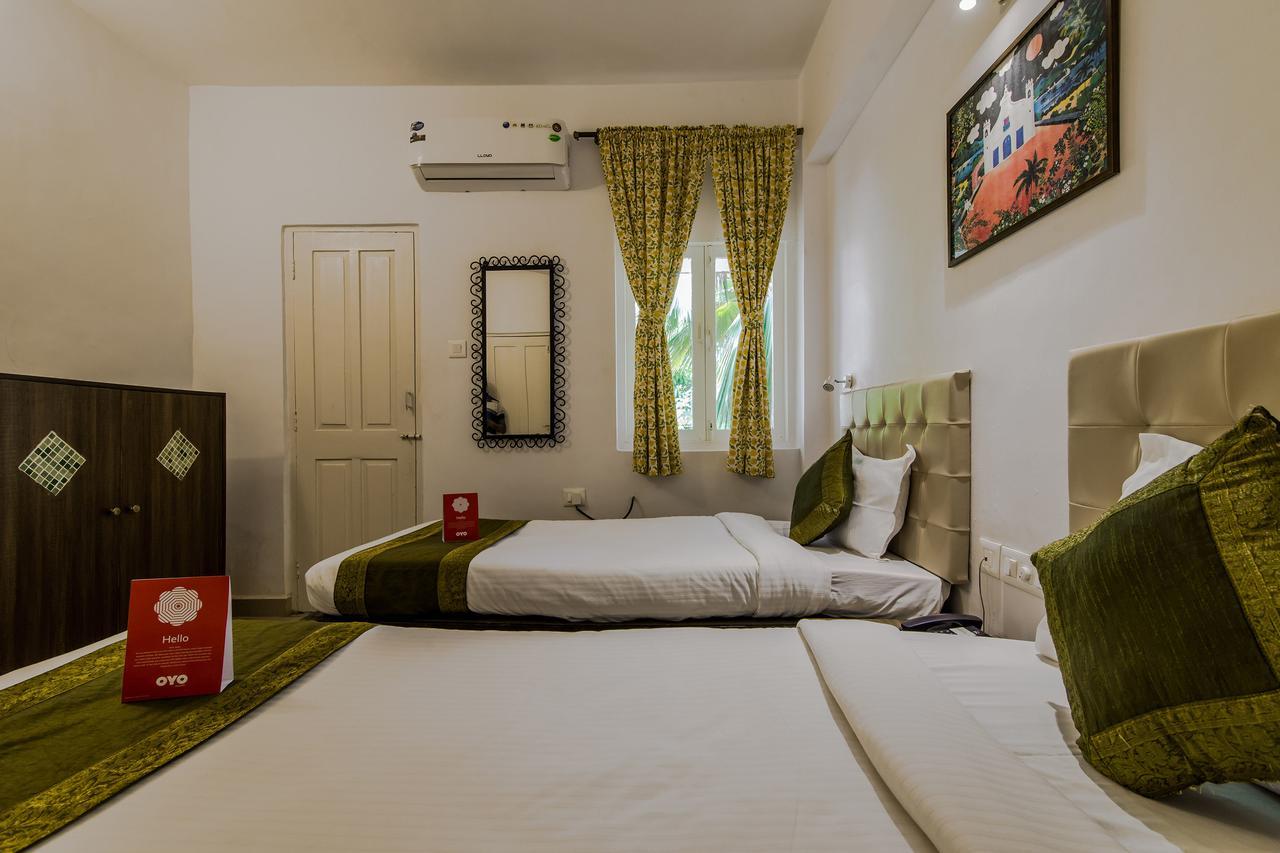 Oyo 10241 Hotel Mayfair Goa Buitenkant foto