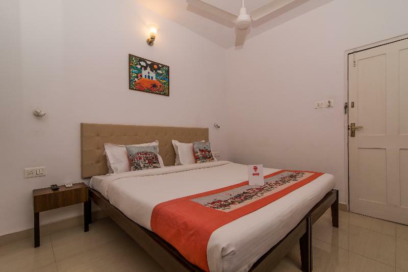 Oyo 10241 Hotel Mayfair Goa Buitenkant foto