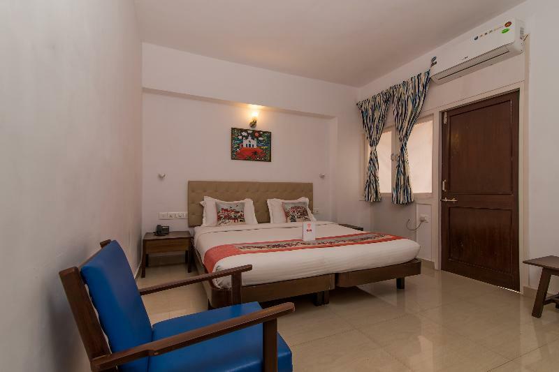 Oyo 10241 Hotel Mayfair Goa Buitenkant foto