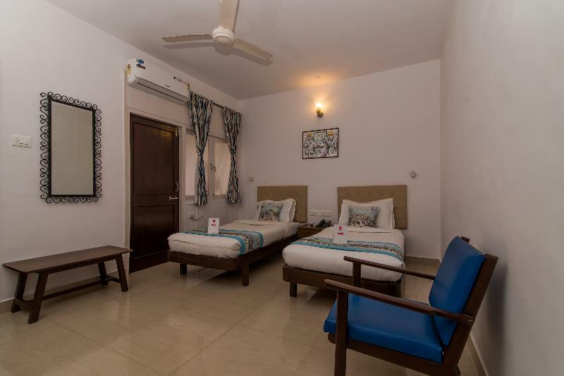 Oyo 10241 Hotel Mayfair Goa Buitenkant foto